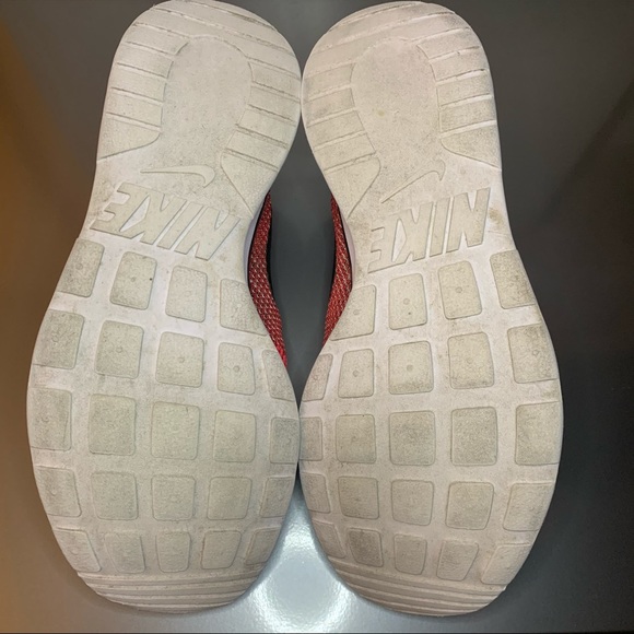 Nike Neon Running Shoes - Picture 4 of 7